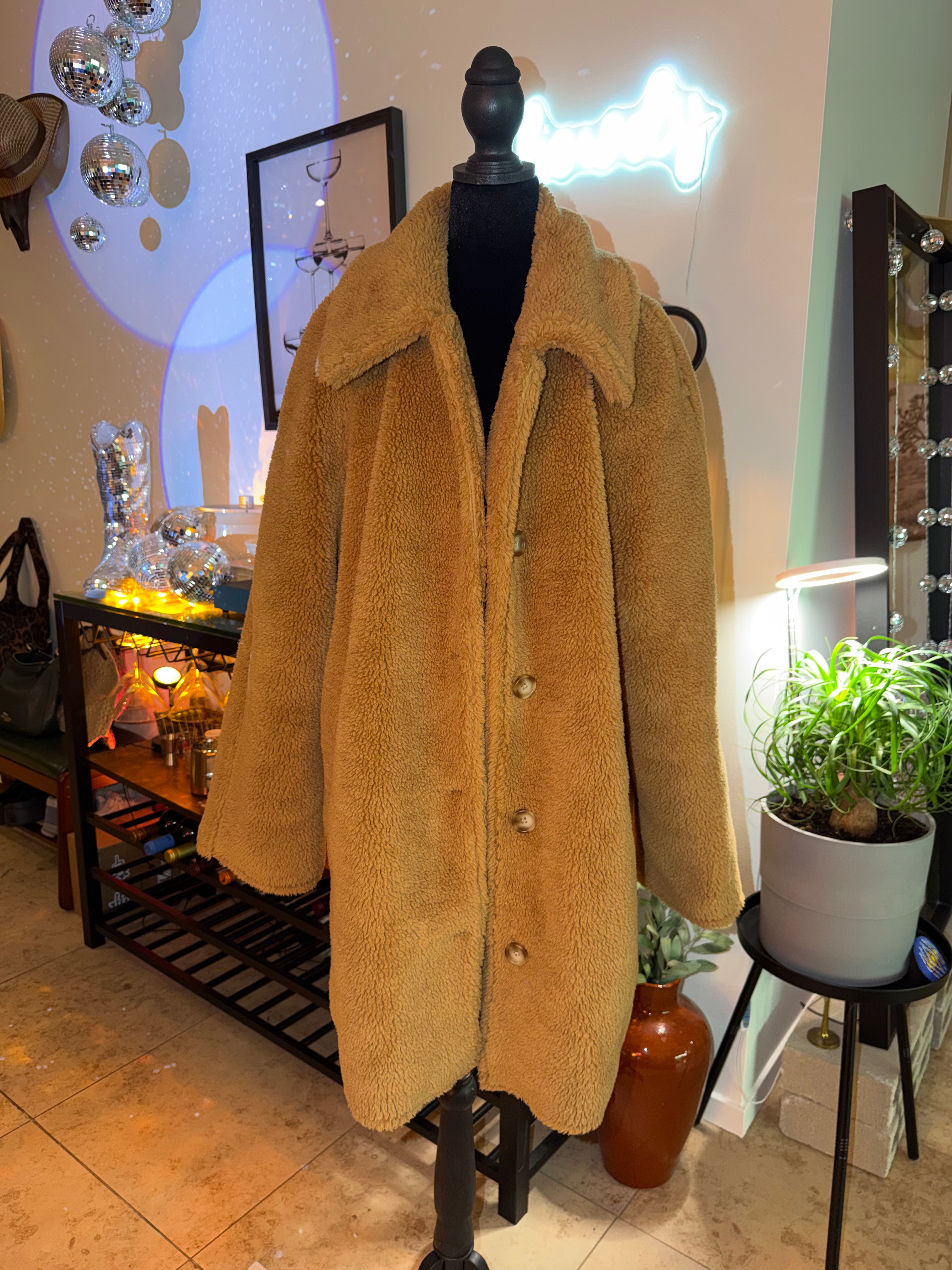 GAP Cozy Teddy Faux-Shearling Coat in Camel