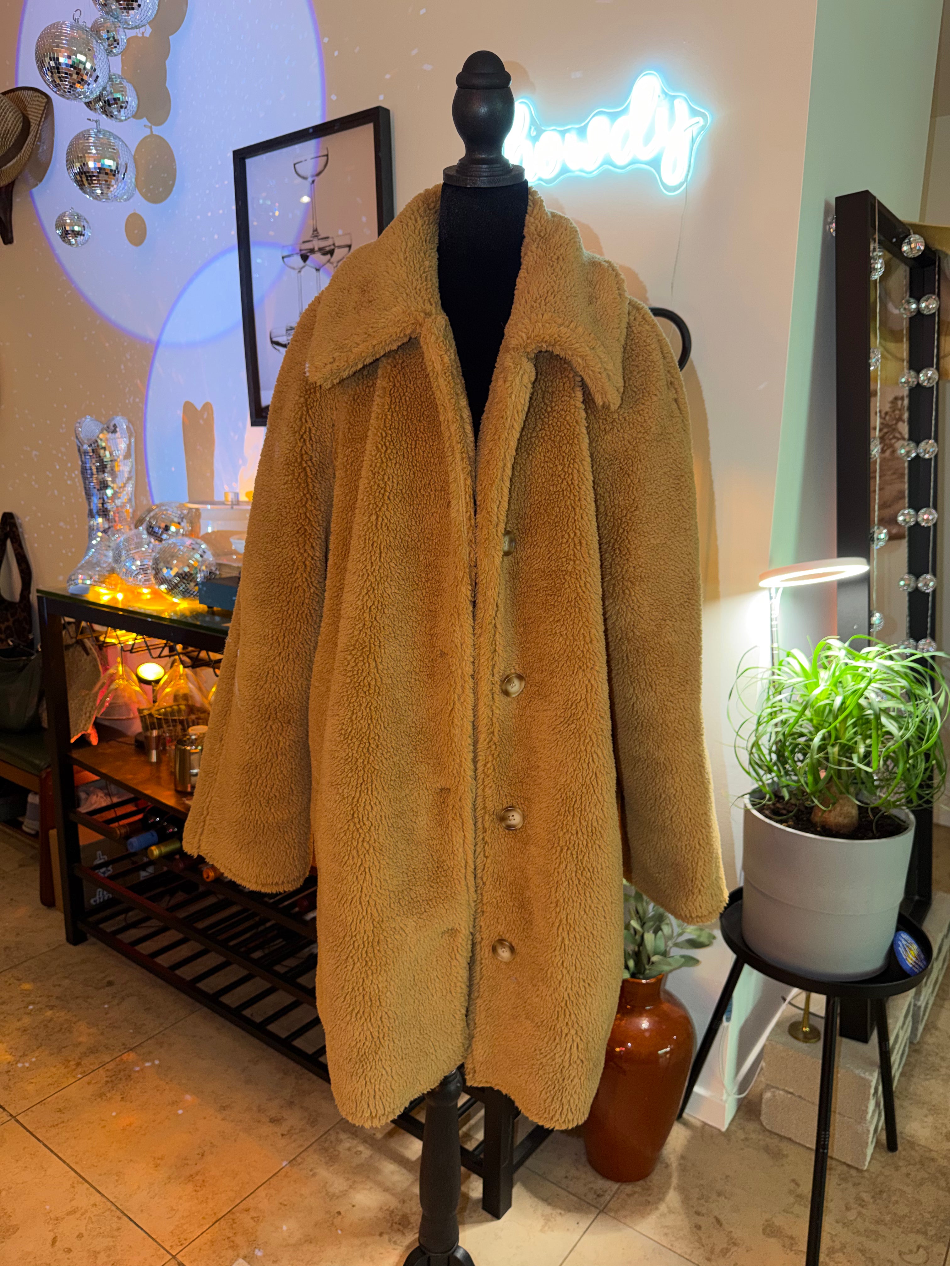GAP Cozy Teddy Faux-Shearling Coat in Camel