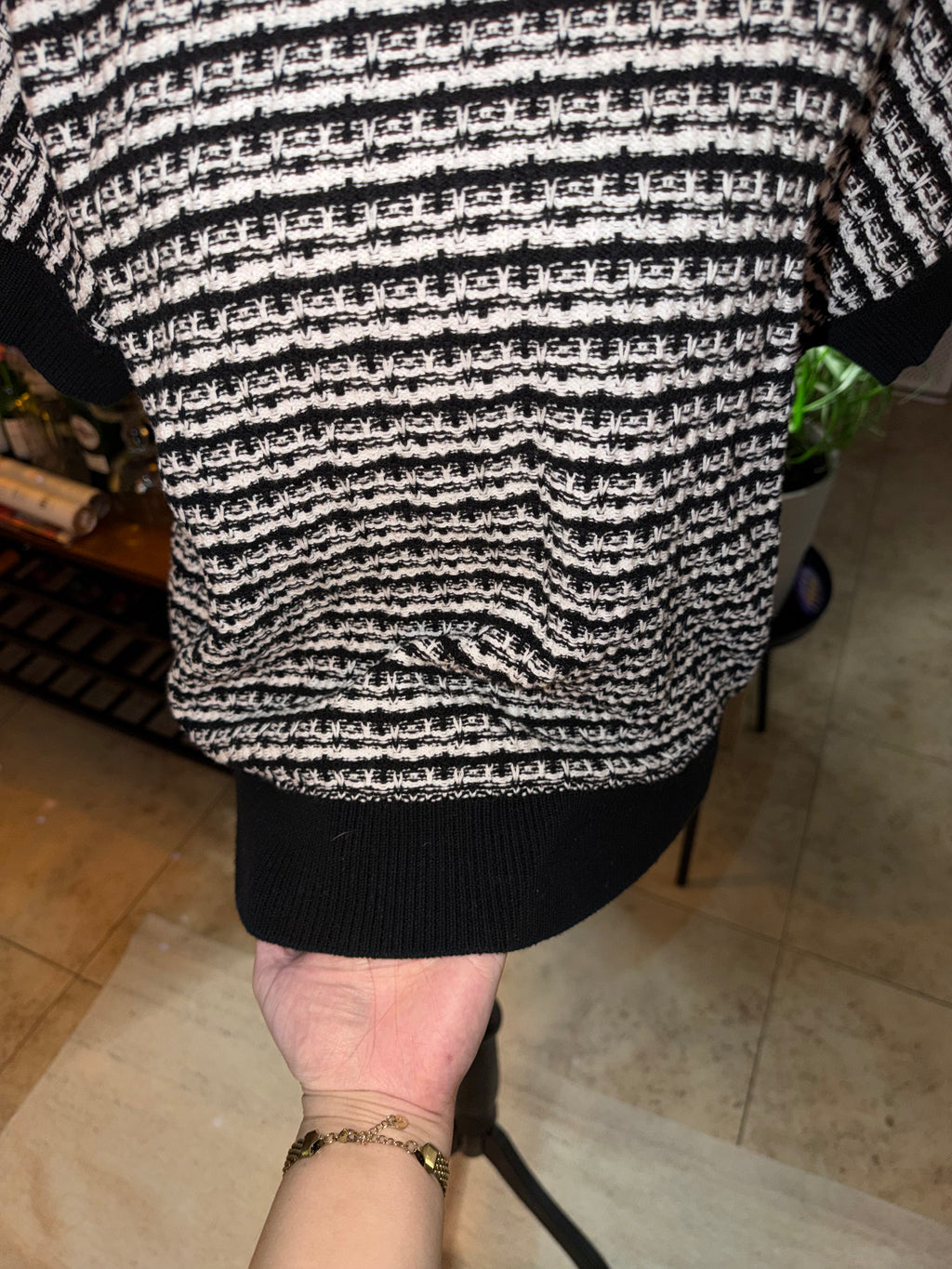 Black & White Striped Short-Sleeve Knit Sweater | Textured Classic Chic