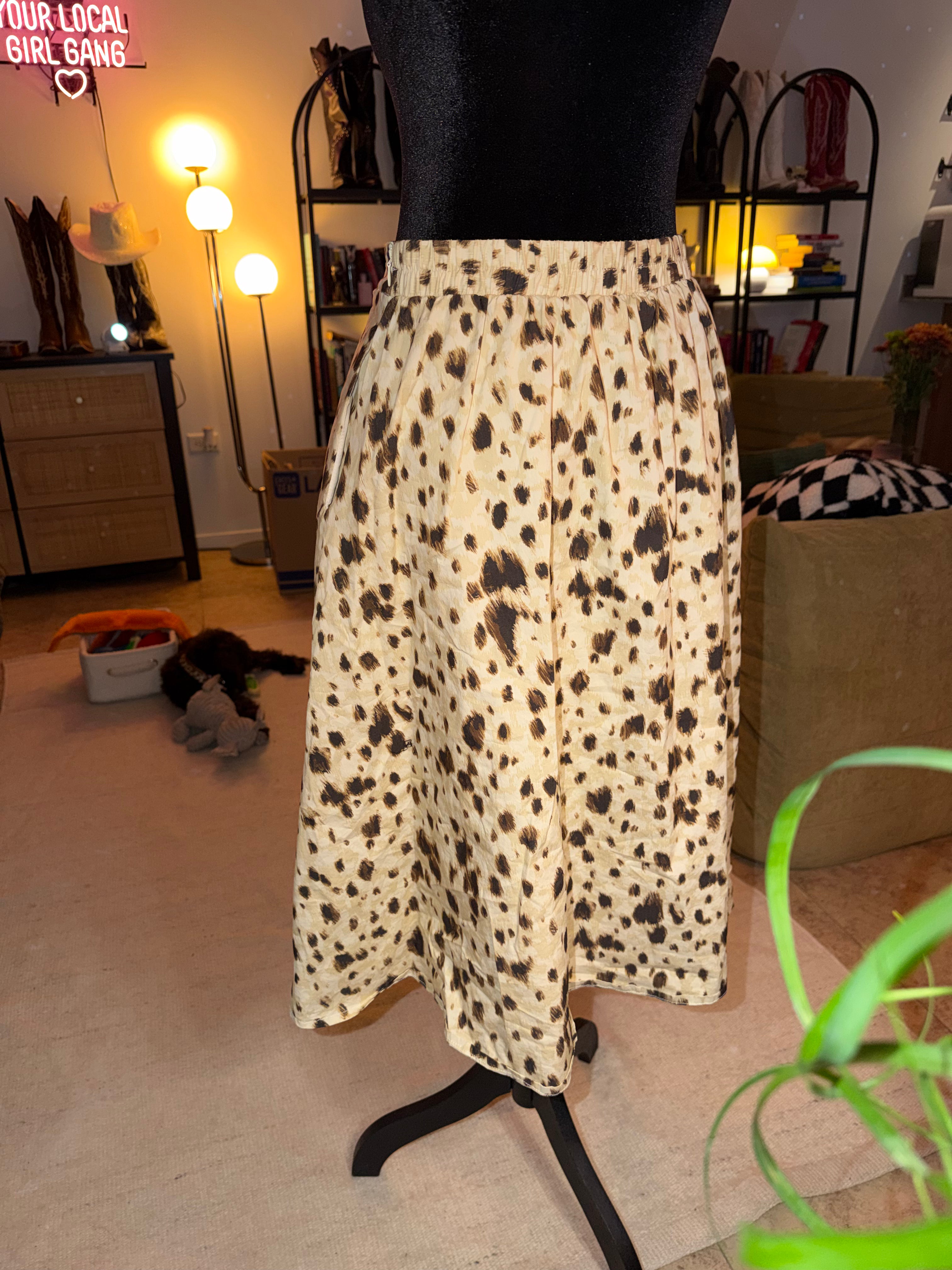 Tahari Leopard Print Skater Skirt | Beige & Black Flowy Chic