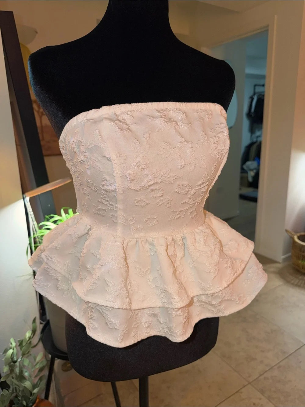SHEIN White Strapless Peplum Top | Floral Textured Date Night Chic