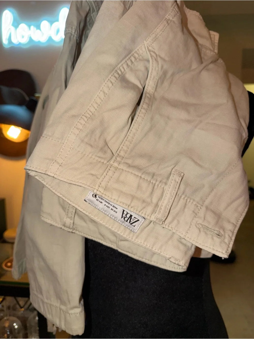 Zara Cream Utility Cargo Pants | Neutral Casual Staple
