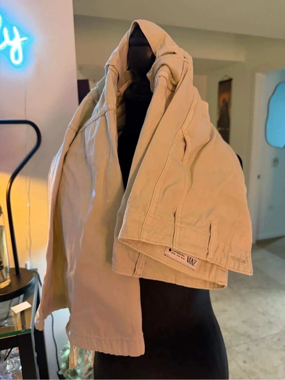 Zara Cream Utility Cargo Pants | Neutral Casual Staple